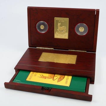 Liberia. 10 & 25 Dollars 2005 - 25th Anniversary Investment