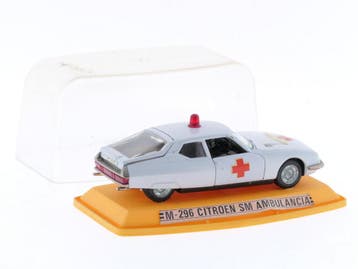 Schaal 1:43 Pilen S.A. M296 Citroën SM Ambulancia #5414, Ophalen of Verzenden, Gebruikt, Overige merken