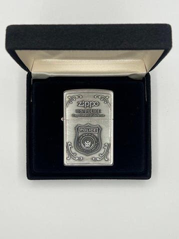 Zippo, No Reserve Price - US. POLICE Department of Defense, Nieuw