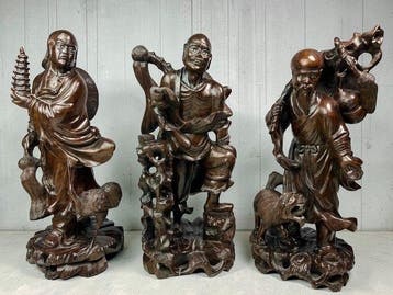 Beelden van boeddhistische godheden - Hout, Been - China -