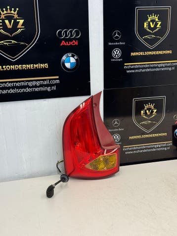Kia Picanto achterlicht set rechts en links bj.2017, Auto-onderdelen, Gebruikt, Kia