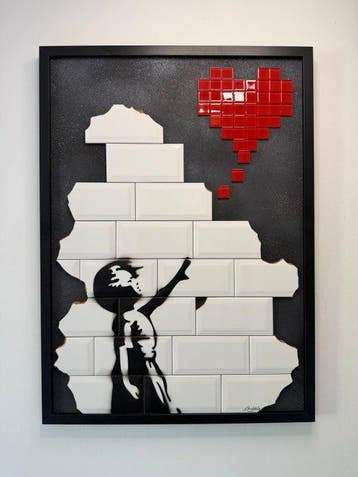 Bubble - Banksy The Invader - Tribute to these artists.