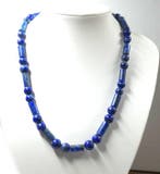 Handgemaakte halsketting van lapis-lazuli. Sieraden- 61.58 g