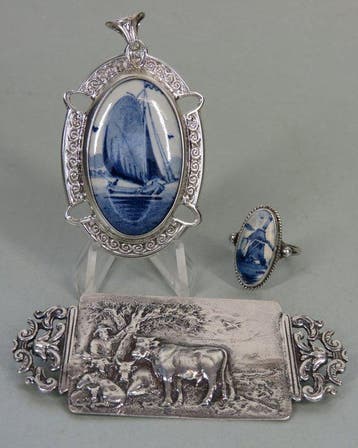Broche, hanger & ring (Bierenbroodspot, Amsterdam en C.
