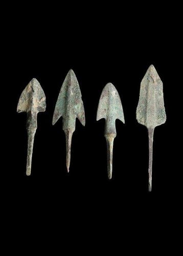Bronstijd Brons Arrowhead Group (4) (Zonder minimumprijs)