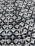 B372 - 600 x 140 cm - Straordinario Crepe de Chine in 100%