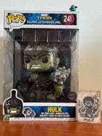 Funko - Funko Pop - Marvel - Hulk #241 Super Size Jumbo