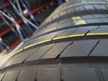 255/35/21 98Y HANKOOK ZOMERBANDEN 6,5MM PROFIEL 4X, Ophalen, Gebruikt, 255 mm, 21 inch