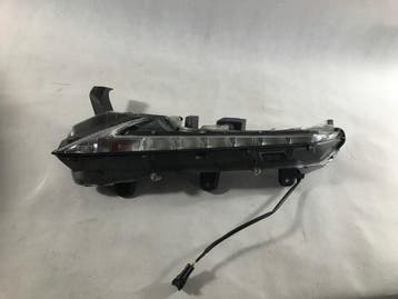 Lexus NX 200 LED DRL richtingaanwijzer links USA, Verzenden, Gebruikt