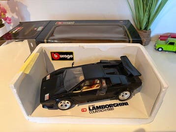 Bburago 1:18 - Modelauto - Lamborghini Countach (1988), Nieuw