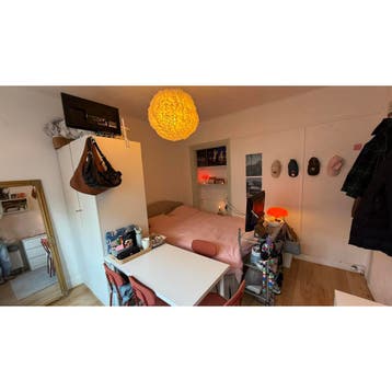 Kamer te huur aan Grote Berg in Eindhoven - Noord-Brabant, Minder dan 20 m², Eindhoven