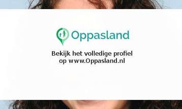 Ik ben Noura, 19 jaar oud en ik zoek oppaswerk in Hilversum.