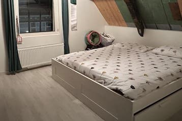 Appartement Singel in Sneek, Huizen en Kamers, Huizen te huur, Sneek, Via bemiddelaar, Friesland, Appartement
