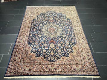 Isphahan - Vloerkleed - 250 cm - 170 cm, Nieuw