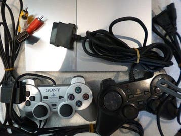 Sony - PlayStation 2 Slim - PlayStation 2 Satin Silver, Nieuw