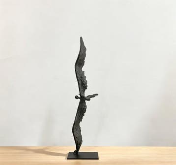 sculptuur, Artistic Sculpture of an Angel Spreading Its, Antiek en Kunst