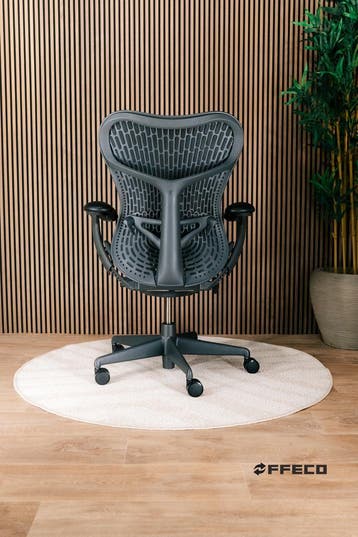 Zwarte Herman Miller Bureaustoel, Nieuwste Model Mirra 2, Verzenden, Zwart, Zo goed als nieuw, Bureaustoel