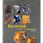 KERAMIEK VORMEN EN GLAZUURGIDS 9789057643194 Nicci French, Verzenden, Gelezen, Nicci French
