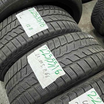 2 x Uniroyal MS Plus 66 225-55-16 Winterbanden 6mm, Gebruikt, 16 inch, Band(en), Personenwagen