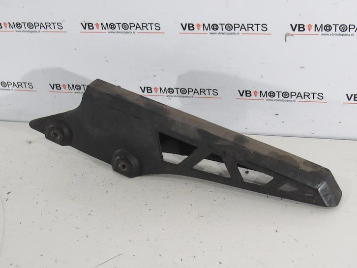 Suzuki GSX 600 F Spatbord ketting achterbrug, Motoren, Onderdelen | Suzuki, Ophalen of Verzenden