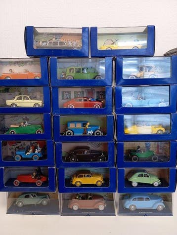 Tintin 1:43 - Modelauto (20) - lot de 20 véhicules de la, Nieuw