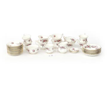 34-delig serviesgedeelte, Lavender Rose, Royal Albert, Gebruikt