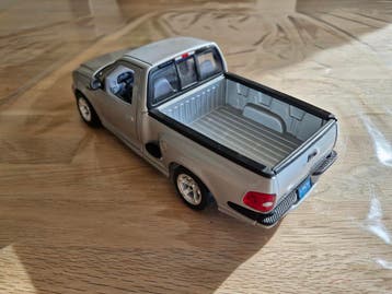 Bburago Ford SVT F-150 / Schaal 1:21, Ophalen of Verzenden, Nieuw, Auto