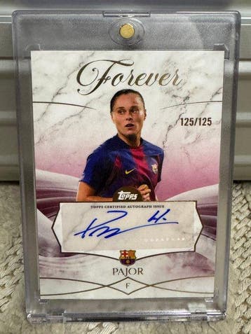 2025/26 Topps Forever Pajor Gesigneerde kaart, Serialized, Nieuw