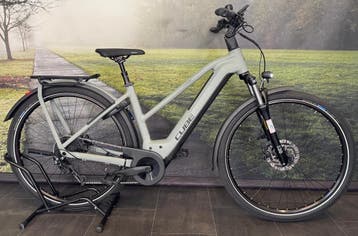 Cube Kathmandu Elektrische fiets met Bosch CX Middenmotor, Ophalen of Verzenden, Zo goed als nieuw, 47 tot 51 cm, Cube