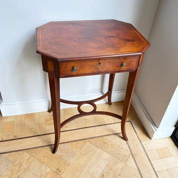 Wandtafel - Mahonie