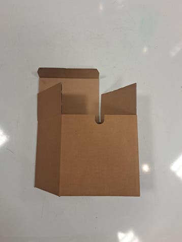 Vouwdoos 194x142x196 mm enkelgolf karton bruin fefco 0713, Zakelijke goederen, Partijgoederen en Retail | Verpakking en Verzending