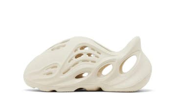 adidas Yeezy Foam RNR Sand (Kids), Nieuw