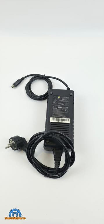BionX Acculader 36V | 3-Pins, Fietsen en Brommers, Ophalen of Verzenden, Gebruikt