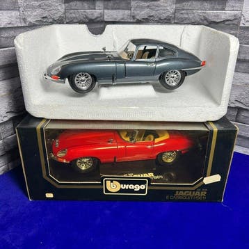 Burago 1:18 - Modelauto (2) - Lotto 2 modelli Burago 1:18 –, Nieuw