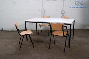 De Valk kantinetafel wit 160x80 zwart frame jong gebruikt, Verzenden, Gebruikt