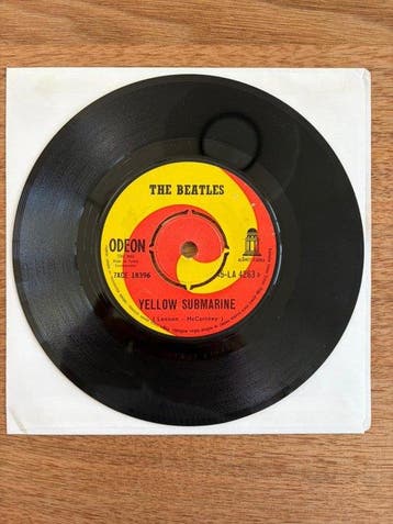 Beatles - Yellow Submarine - Turkey Odeon Swirl Label -, Nieuw in verpakking