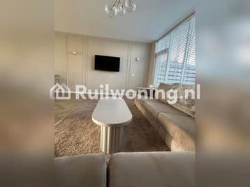 IJsselstein: Huis, 98 m², 3 kamers, €1245