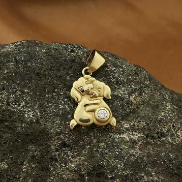 Gouden hanger van twee honden met zirconia (Hanger of bedel), Ophalen of Verzenden, Gebruikt, Goud, Overige merken