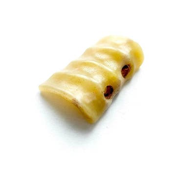 Oud-Chinees Hardsteen (jade?) Kralentalisman met