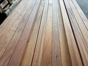 Jatoba Hardhouten latten 25x65 mm | Wandbekleding Restpartij, Ophalen, 25 tot 50 mm, Nieuw, Plank