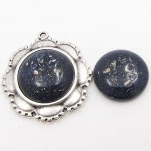1 x Polaris Cabochon 12mm Black Blue (Cabochons en camée), Hobby en Vrije tijd, Kralen en Sieraden maken, Ophalen of Verzenden