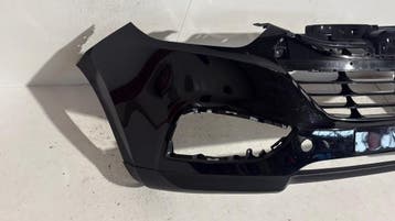 Honda HR-V HRV voorbumper 71101-T7W-A000, Ophalen, Gebruikt, Voor, Bumper