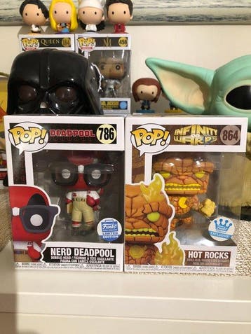 Funko - Funko Pop Nerd Deadpool / Hot Rocks - 2020+ - V.S.