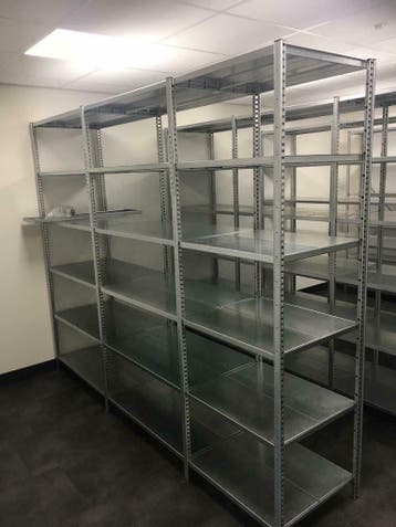 Kelderstellingen - Stellingkasten voor de kelder