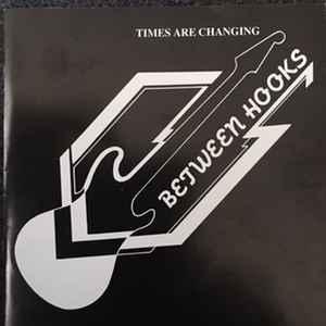 cd - Between Hooks - Times Are Changing, Cd's en Dvd's, Cd's | Overige Cd's, Zo goed als nieuw, Verzenden