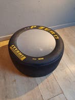 Band (1) - Pirelli - Racing Band / Slick - Formule 2 -, Nieuw