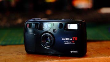 Yashica T5 Analoge compactcamera, Audio, Tv en Foto, Nieuw