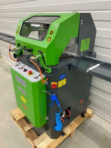 TUGRA aluminium afkortzaagmachine alu zaagmachine cirkelzaag, Doe-het-zelf en Verbouw, Gereedschap | Zaagmachines, Nieuw, Afkortzaag