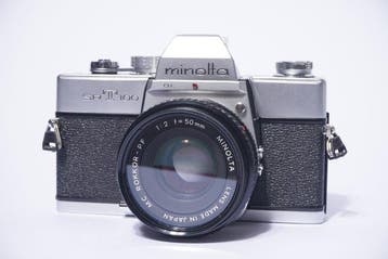 Minolta SR-T 100 + Rokkor 2/50mm | Single lens reflex camera, Nieuw