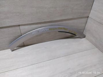 Bentley Bentayga achterste linker spatbordlijst 36A853817, Verzenden, Gebruikt